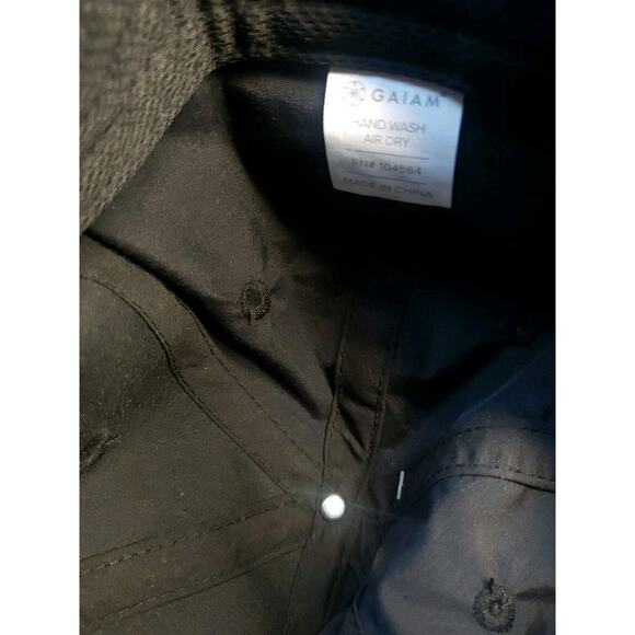 NEW Tag Gaiam Yoga Fitness Hat Cap Black Grey Leopard Adjustable - Picture 7 of 7